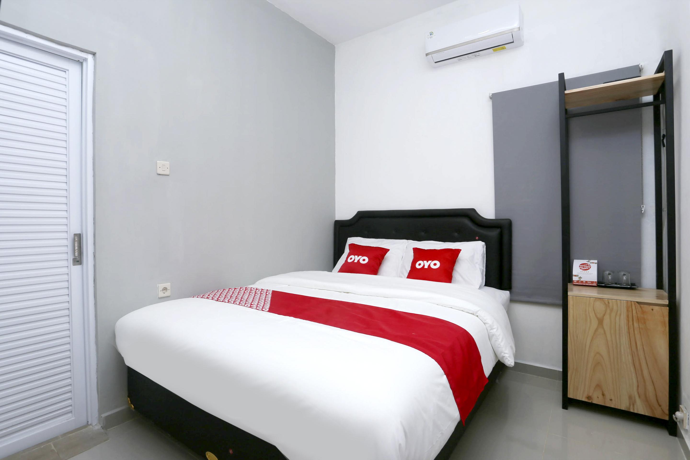 Safara Guesthouse Syariah Семаранг Экстерьер фото